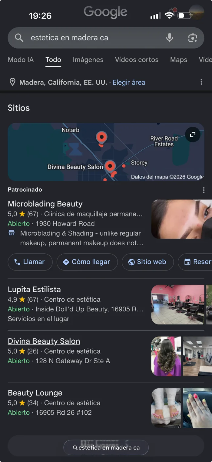 Captura de Google mostrando a Lupita Estilista en el Top 3 - Búsqueda: estética